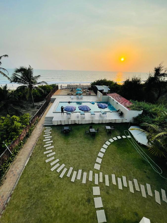 Hotel Kay'S By The Sea Ajgaon Zewnętrze zdjęcie